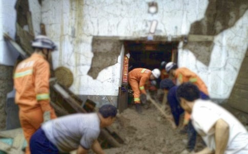 ���x������B��