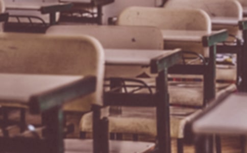 �WУ��ȫ�����R���ȫ(15ƪ)