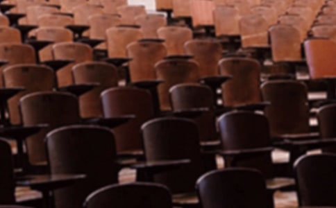 �WУʳ�ù���T����棨���x24ƪ��