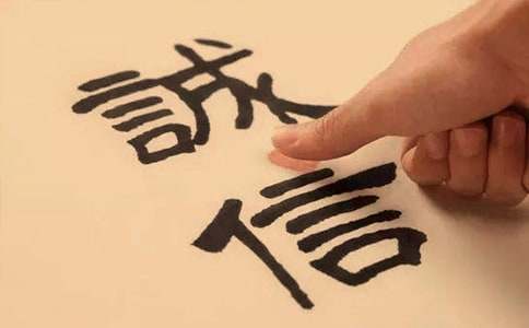 �\�ų��Z�����]��